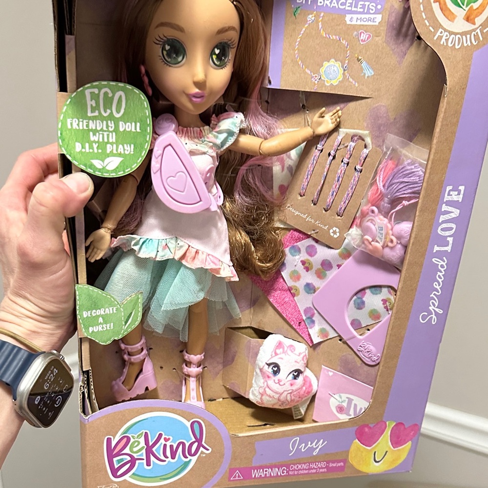 NWT Eco-Friendly Be Kind Doll with DIY Play by Jada girls toy - Picture 5 of 11